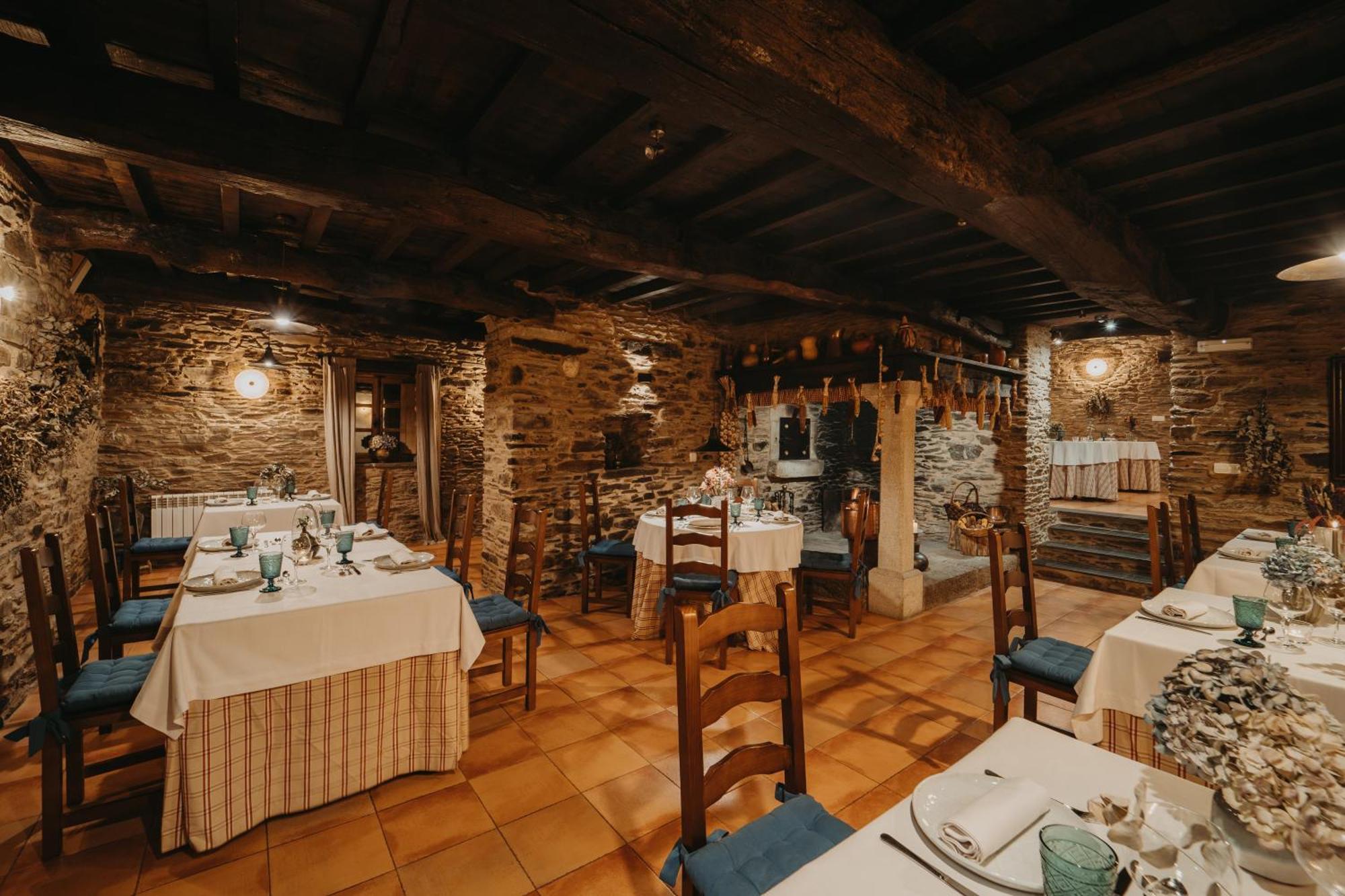 فندق Pazo Santa Maria Arzúa المظهر الخارجي الصورة